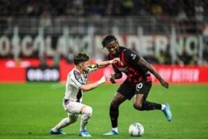 Milan-Juve 0-0: Allegri e Spalletti non si fanno male e blindano la Champions