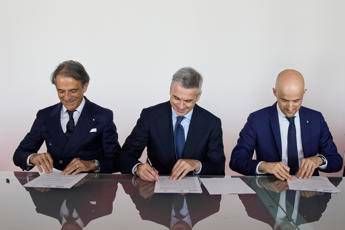 Salone Mobile, siglato accordo per rinnovamento e sviluppo filiera legno-arredo Marche