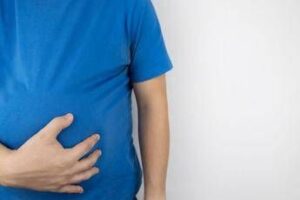 Salute, Moschetta: “La pancia non va ridotta a un difetto estetico”