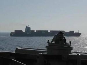 Usa colpiscono e bloccano nave dell’Iran, il video dell’operazione