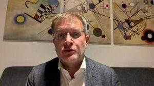 Fidanza (Fdi): “L’innovazione non nasce da mode ideologiche”
