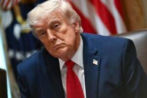 Iran-Usa, Trump: “Ora nella situation room per decisione definitiva”