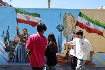 Iran-Usa, Trump apre sul nucleare: “Ok 20 anni di stop, ma servono garanzie reali”