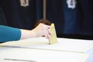 Legge elettorale, sprint del centrodestra: “Ok entro giugno”. Muro opposizioni