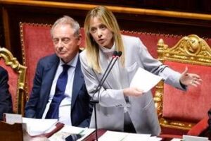 Meloni ‘sfida’ le opposizioni: “Quadro complesso, porte aperte a chi vuole il confronto”