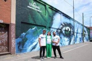 Milano, l’artista Danilo Pistone porta la purezza di Levissima in città