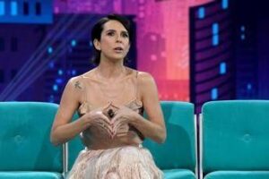 Stefania Andreoli: “Non dite ‘ti amo’ ai vostri figli”. La bufera social e la replica della psicoterapeuta