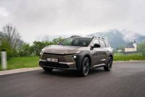 Toyota, con il bZ4X Touring l’elettrico diventa versatile e avventuroso