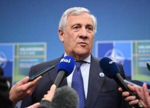 Ucraina, Tajani: “Governo è favorevole ad adesione Ue”