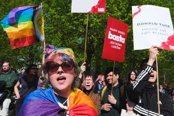 ‘Ue non vieta ‘conversioni’ degli omosessuali, solo una raccomandazione agli Stati membri