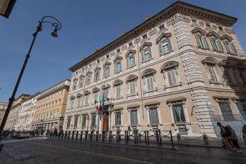 Accuse di violenza sessuale al Senato, la denuncia di un’imprenditrice: Pd e M5S chiedono chiarezza