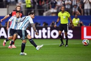Argentina-Austria, proteste su rigore. Ma Messi sbaglia