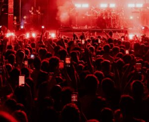 Hellwatt Festival, C.Volo respinge accuse Milani e annuncia azioni legali