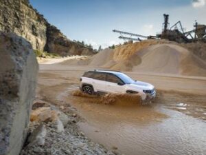 Jeep Compass 4xe: l’elettrica che non dimentica il fuoristrada
