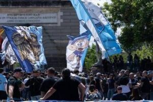 Lazio, tifosi ‘bocciano’ lettera di Lotito: “Ormai è tardi”