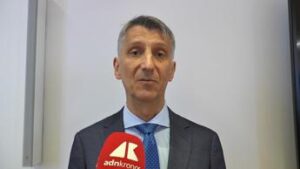 Llc, oncologo Ghia: “Acalabrutinib con venetoclax migliora qualità della vita”