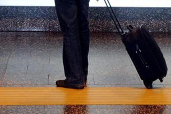 Malattie del viaggiatore, l’esperto: “La probiotica di precisione può salvare la vacanza”