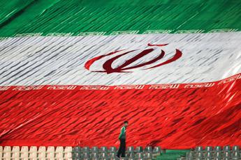 Mondiali 2026, scontro sulle bandiere e minaccia stop: Iran chiede l’intervento della Fifa