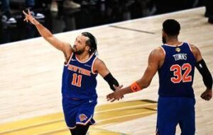 Nba, rimonta da sogno per Knicks: Ben Stiller e Taylor Swift ‘impazziscono’