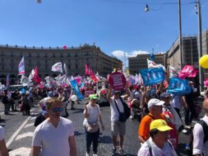 Pro vita, mons. Pegoraro (Pontificia Accademia Vita): “Scegliere vita, dal grembo a chi è in ospedale”