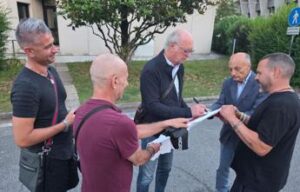 Roma non dimentica Falcao: selfie e autografi con i tifosi, poi spunta… la storica maglia numero 5