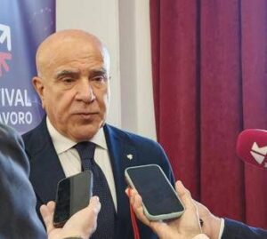 Strage braccianti, De Luca (Consulenti lavoro): “Aberrante, fenomeno da stroncare”