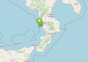 Terremoto in Calabria, notte di paura. Sindaco di Corigliano: “Forte ma nessun danno, circolano anche fake news”