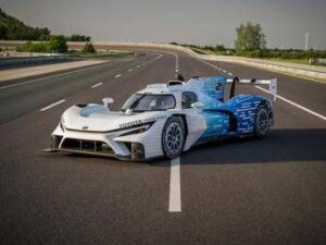 Toyota porta a Le Mans il prototipo a idrogeno liquido TR LH2 Racing