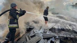 Ucraina, nuovi attacchi incrociati tra Kiev e Mosca: morti e feriti in Crimea e nella regione di Kiev