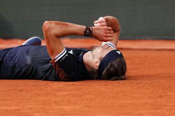 Zverev ‘punge’ Sinner e Alcaraz: “Non ho bisogno di comprare yacht o Ferrari…”