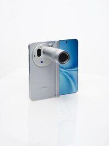 vivo annuncia lo smartphone pieghevole X Fold6 e il prossimo debutto in Europa