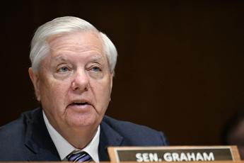 Lindsey Graham, chi era il senatore diventato pro-Trump e ‘amico’ di Israele