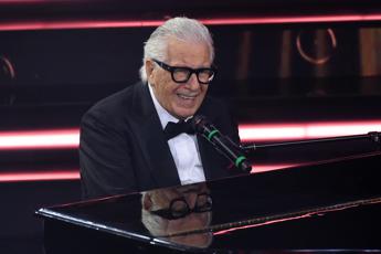 Morto Peppino Di Capri, aveva 87 anni. Addio alla voce di ‘Champagne’