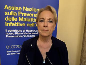 Vaccini, Foresi (Fnp Cisl): “Migliorano qualità di vita anziani e abbattono costi per Ssn”