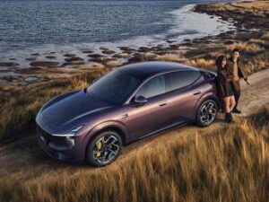 XPENG L03: il SUV Coupé AI debutta il 16 luglio a Monaco
