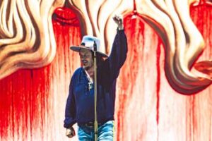 Zucchero: “Oggi fare live è più facile, giovani con i social sono macchine da guerra”
