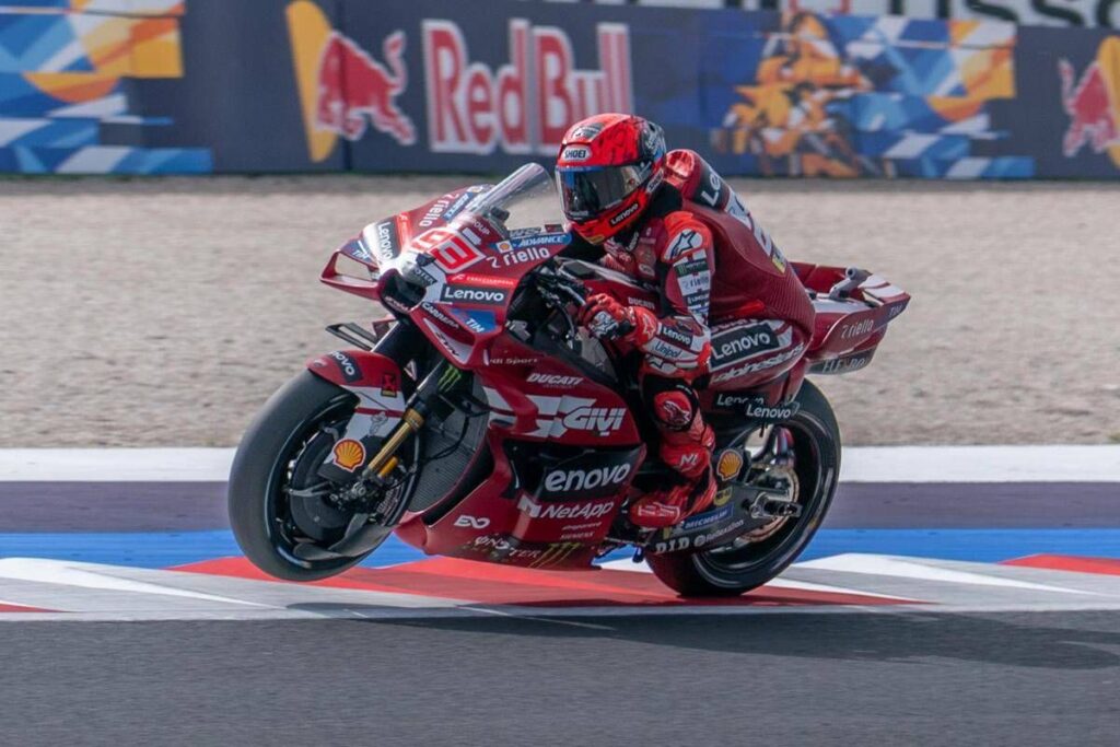MotoGp, domani qualifiche e sprint Gp Malesia: orario e dove vederle