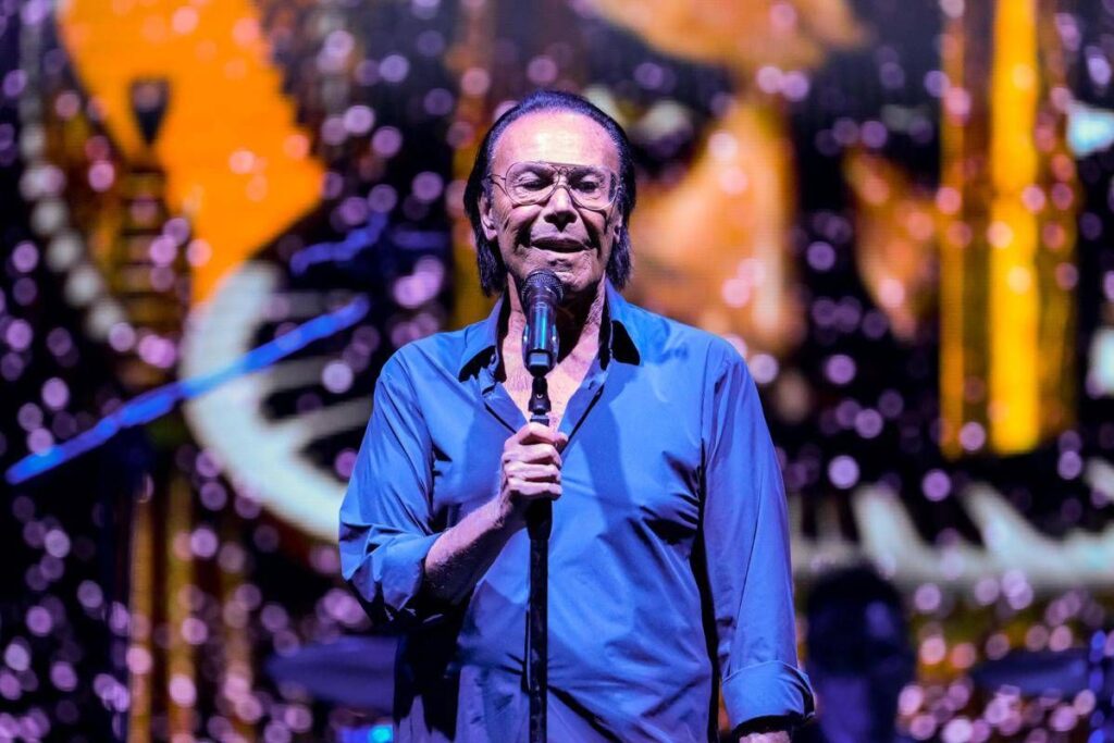 Venditti operato a Roma, il cantautore rassicura: “Sto bene e pronto per nuovi concerti”